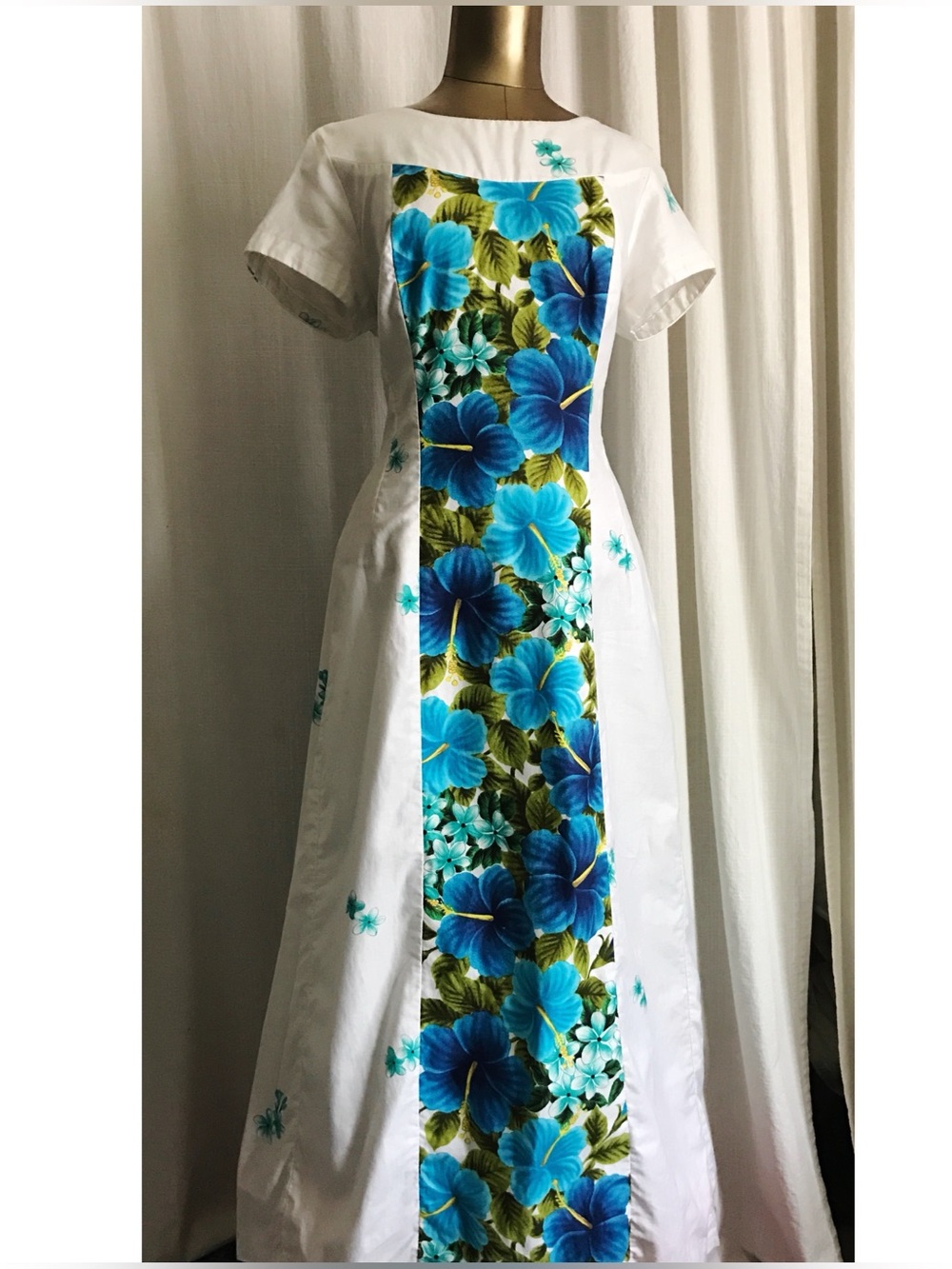 Vintage Hawaiian Dress with Blue Floral Panel